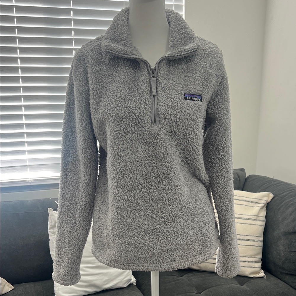 Patagonia Women's Gray Quarter-Zip Fleece - Picture 3 of 13